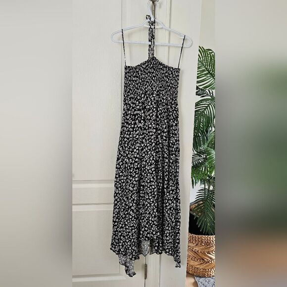 Floral Black and White Halter Dress - Picture 1 of 5
